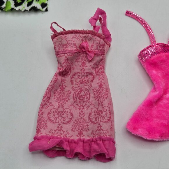 Barbie Doll Dress Lot - 6-Piece Mixed Styles & Patterns - Picture 6 of 10
